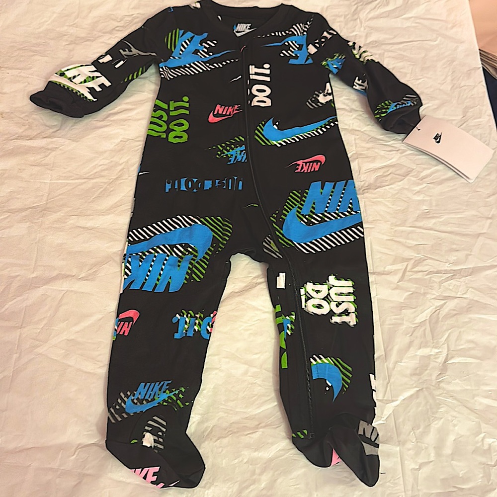Nike Baby`s Microfleece Full Zip Footed Coverall